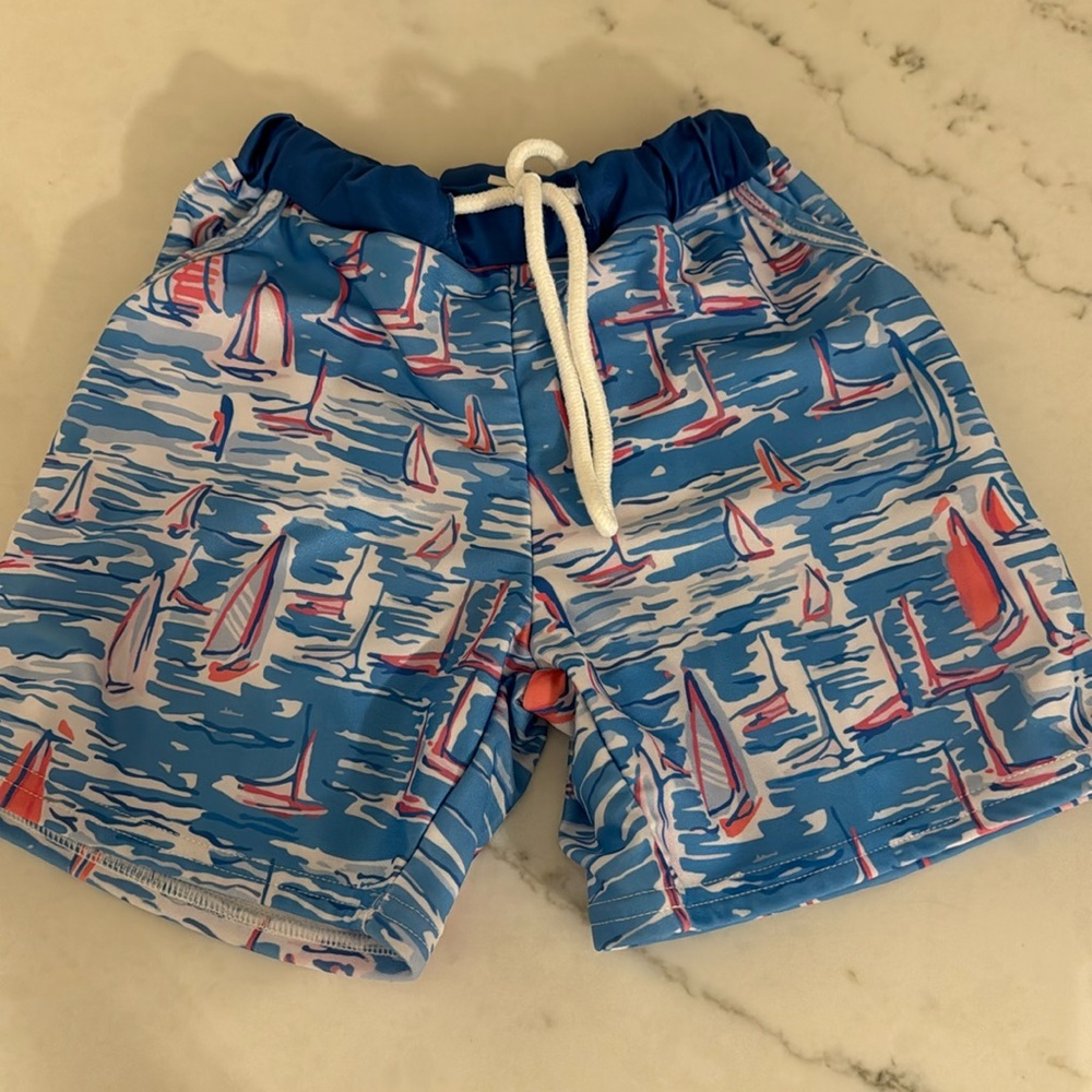 Abbie & Evie swim trunks “lilly Pulitzer inspired” size 5